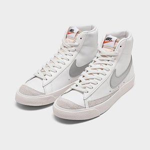 WOMEN'S NIKE BLAZER MID '77 CASUAL SHOES